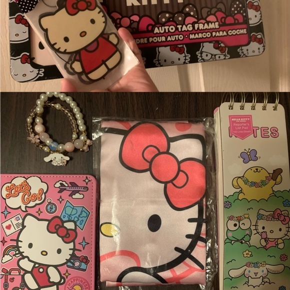 Hello kitty bundle - Picture 1 of 1